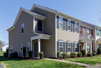 Building Photo - 925 Ileagnes Rd