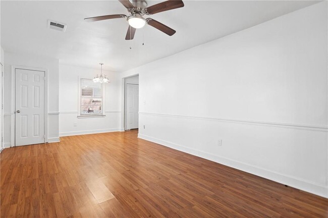 Building Photo - 509 Park Valley Dr NW