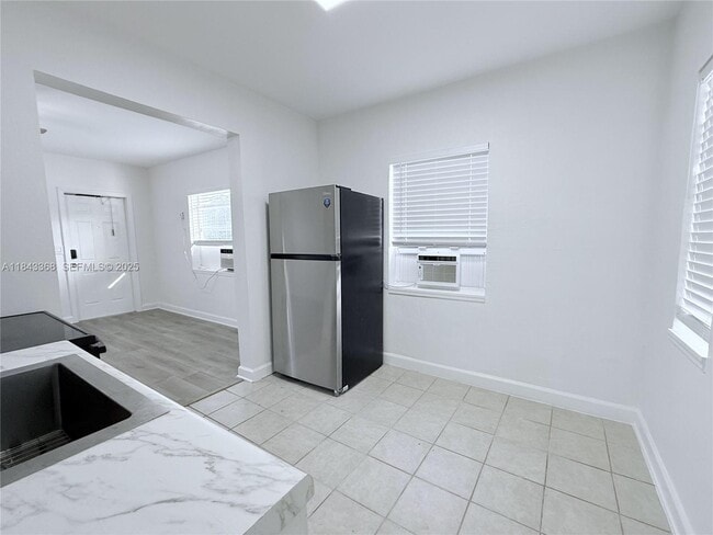 Building Photo - 1625 S Federal Hwy