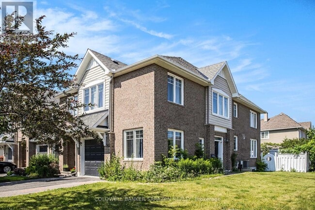Building Photo - 783 White Alder Ave