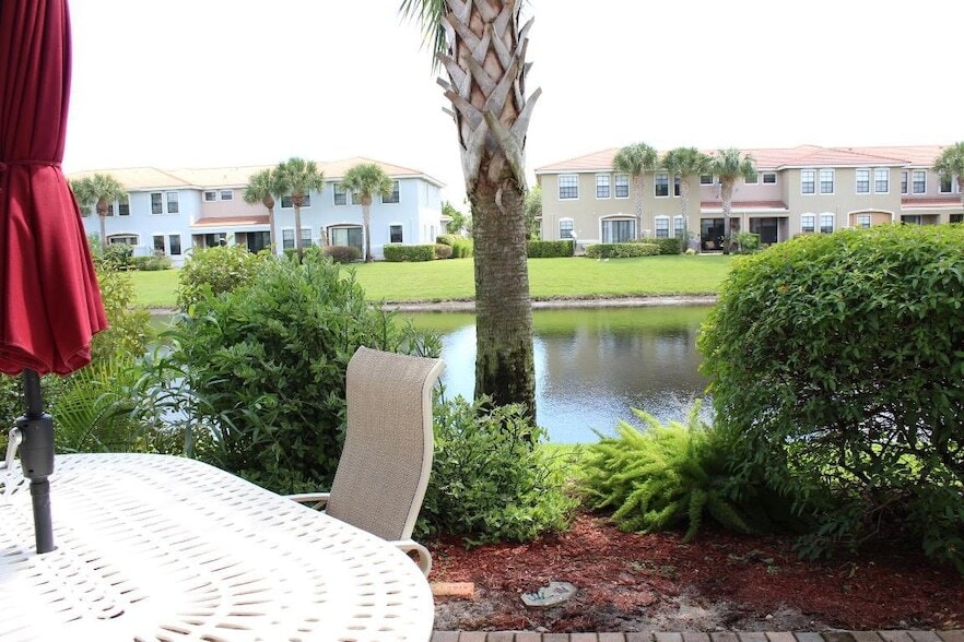 Photo - 149 Gramercy Square Drive Unit