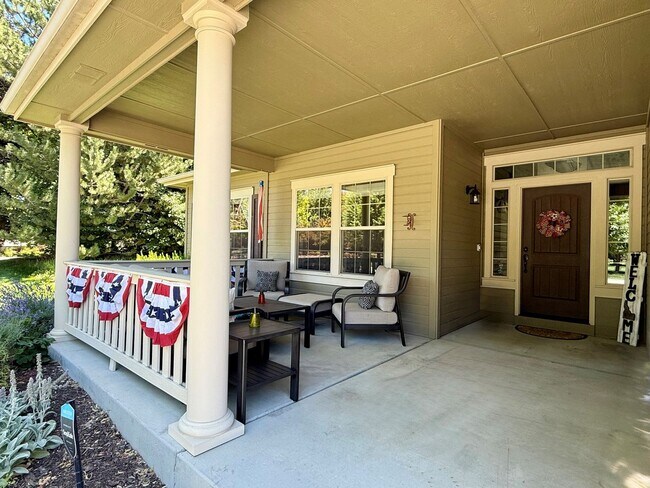 Foto del edificio - Beautiful 3 bed 2 bath home in The Preserv...