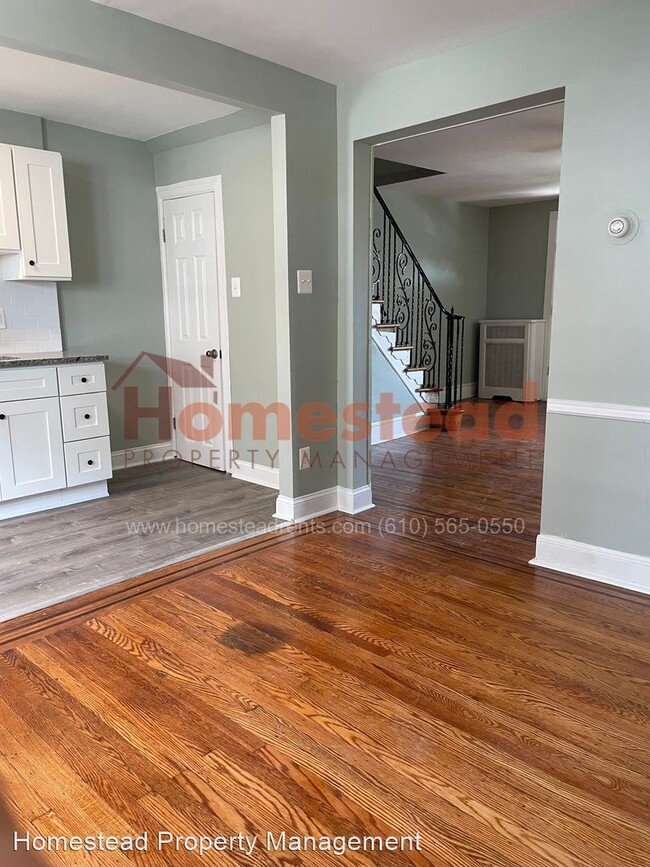 Building Photo - 3 br, 1 bath House - 7145 Greenwood Ave