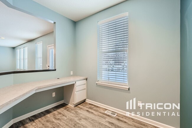 Building Photo - 5362 Sundial Ln