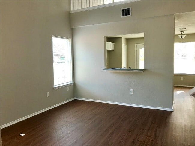 Foto del edificio - 1251 Pine Portage Loop