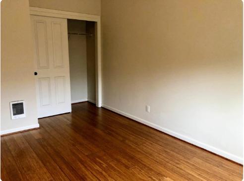 Foto del edificio - 7033 N Charleston Ave