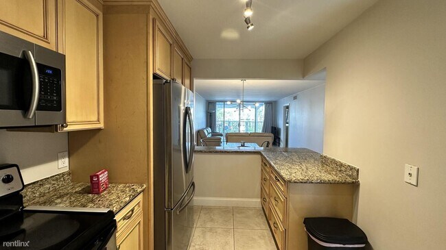 Foto del edificio - 2 br, 2 bath House - 651 E Woolbright Rd A...