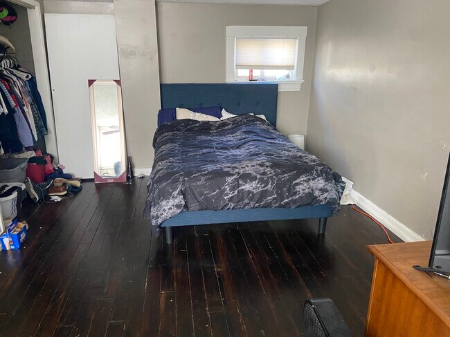 Foto del edificio - 256 Warner St