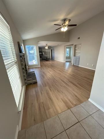 Foto del edificio - 1322 Maplewood Dr