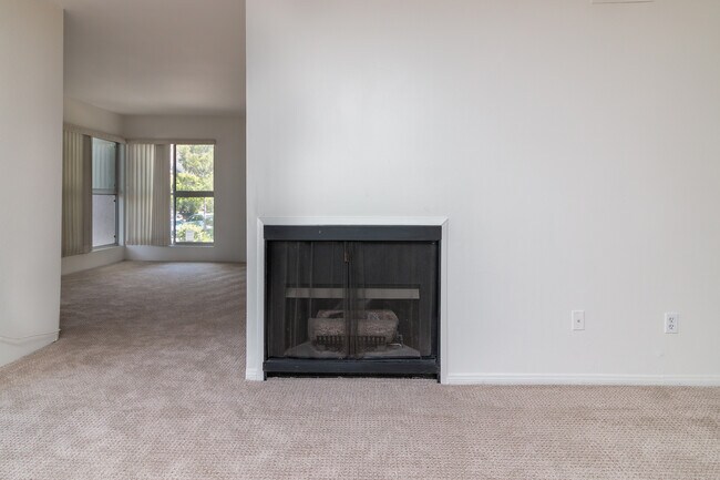 Building Photo - 3108 Raintree Cir