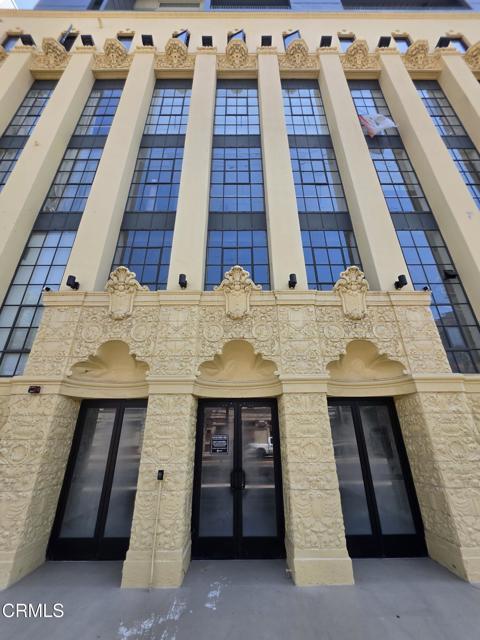 Foto del edificio - 200 N San Fernando Rd