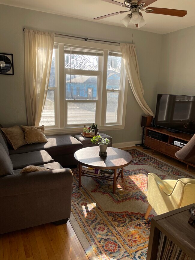 Living Room - 807 Lowry Ave NE