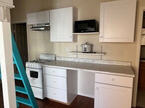 Building Photo - 11232 Fulmer Dr