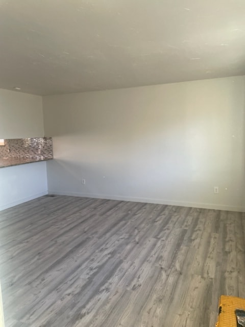 Building Photo - 1067 E Carolina Ave