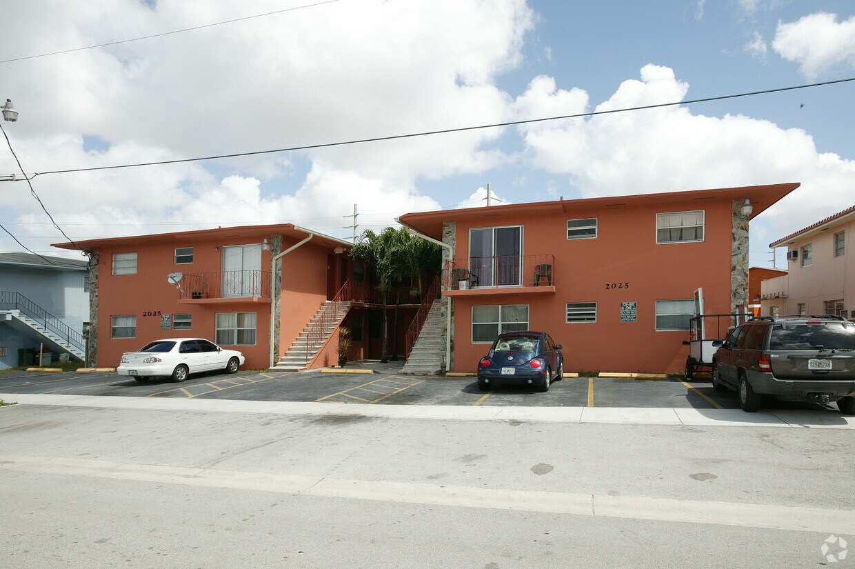 Primary Photo - 2025 Bright Dr