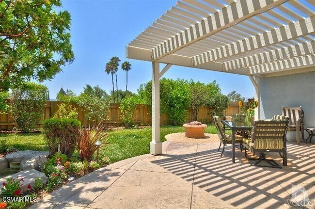 Foto del edificio - 1950 Rosewood Ct