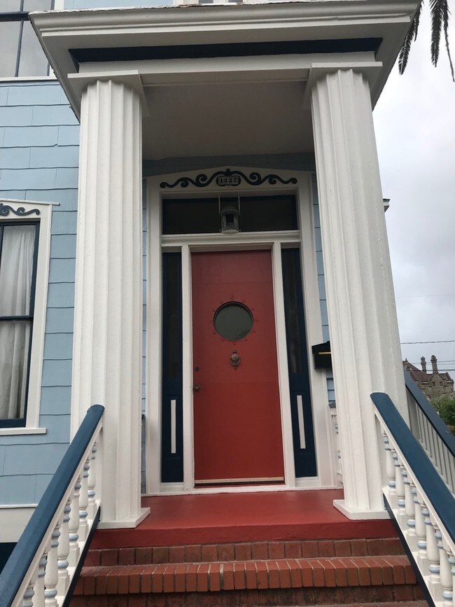 Foto del edificio - 1327 Avenue H