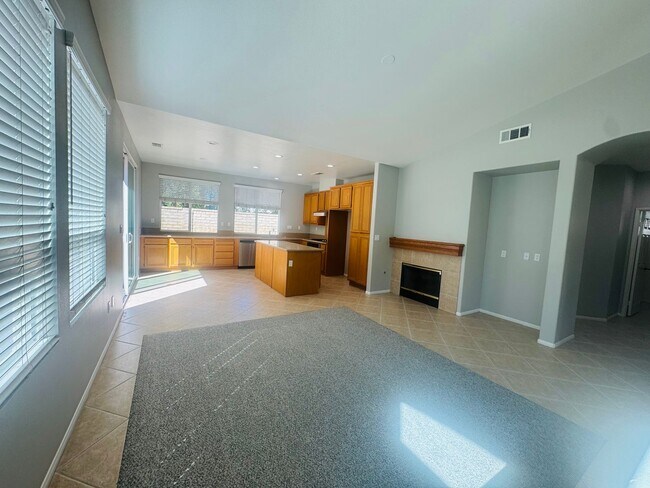 Foto del edificio - Charming Mission Oaks Retreat – Your Dream...