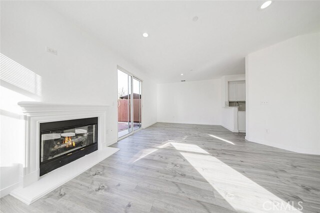 Foto del edificio - 8537 Thunderbird Dr