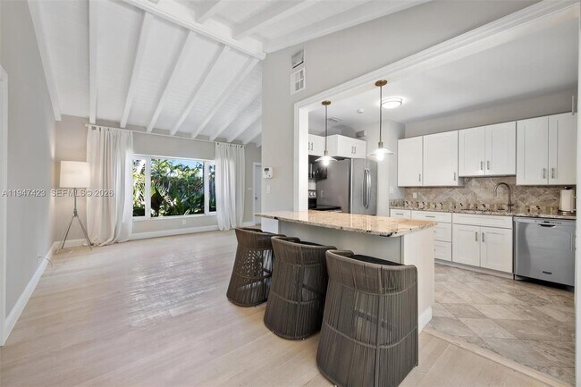 Foto del edificio - 11270 NE 9th Ave