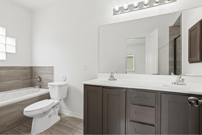Foto del edificio - 14372 Nick Drahos Ln