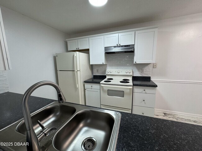 Foto del edificio - 3102 Oak St