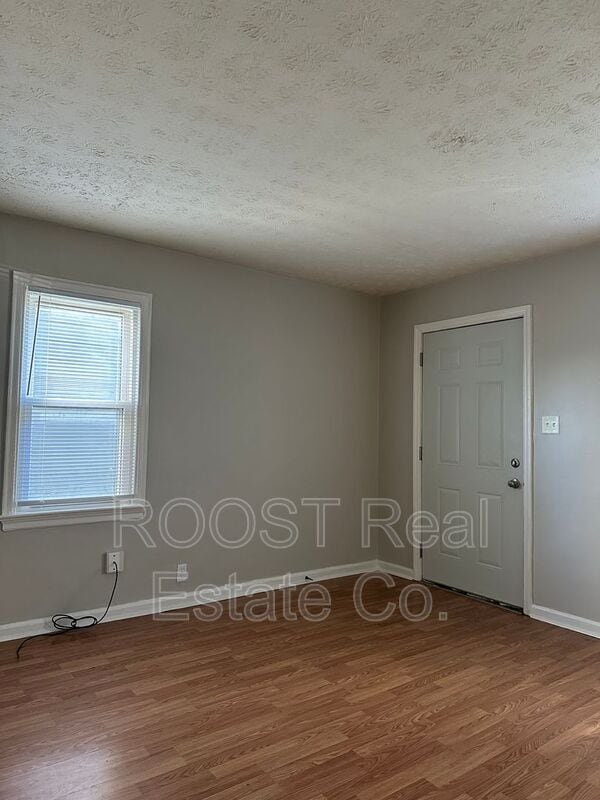 Building Photo - 741 E Mithoff St