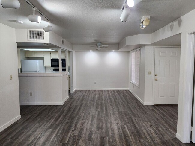 Foto del edificio - Summerlin Condo in La Posada