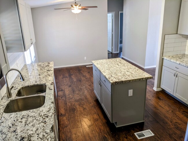 Foto del edificio - 10438 E Bella Ln