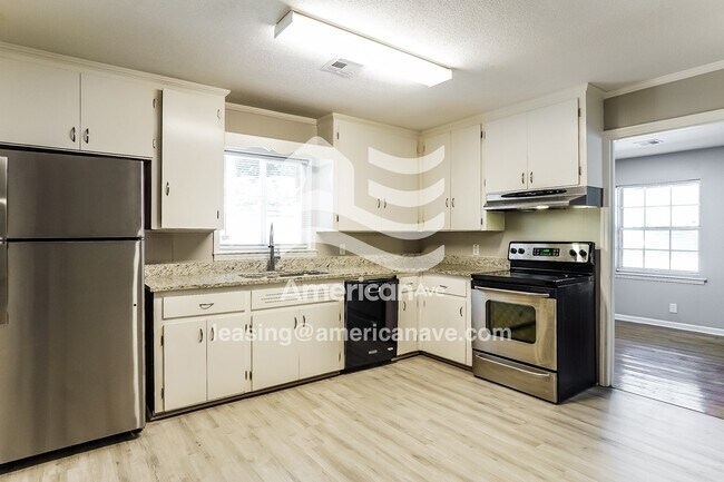 Foto del edificio - 610 Sir Michael Dr