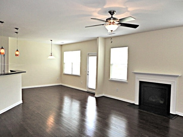 Building Photo - 1324 Lombar St