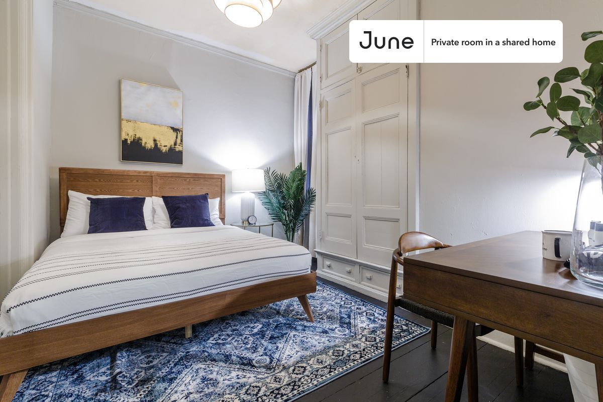 Private bedroom in 4 bed/1 bath Home - Private bedroom in 4 bed/1 bath Home