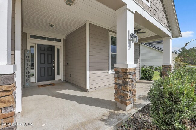 Building Photo - 268 Hutchinson Ln