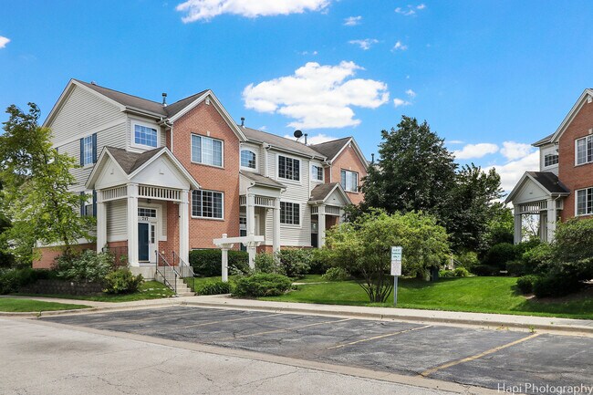 Building Photo - 719 Hanbury Dr