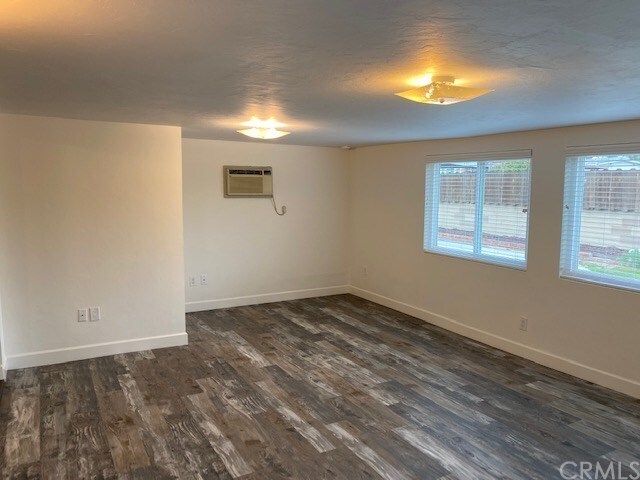 Building Photo - 12721 Jackson St