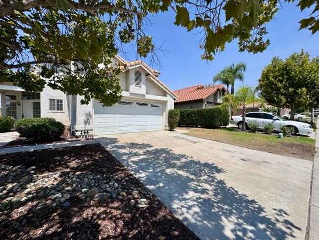 Building Photo - Charming 3 Bedroom Corner Lot Home in the ...