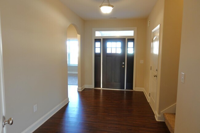 Building Photo - 49 Tannery Dr