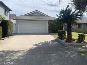 Building Photo - 12920 Hedda St