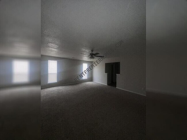 Foto del edificio - 5936 NW 60th St
