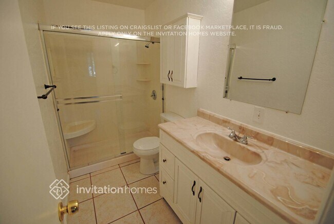 Building Photo - 5724 W Mulberry Dr