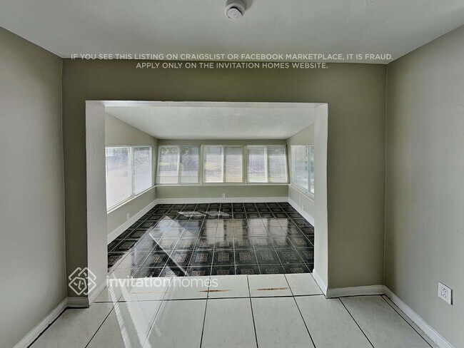 Foto del edificio - 1230 NW 176th Terrace