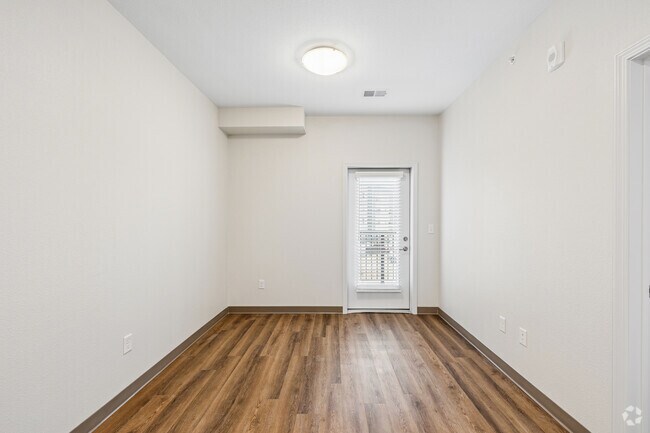 3 habitaciones, 2 baños - 986 pies cuadrados - Comedor - Union at Purple Heart Trail