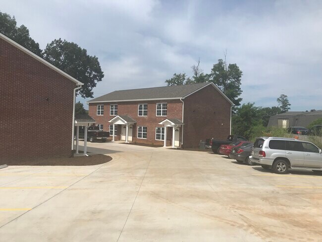 Building Photo - 519 Honeycomb Way