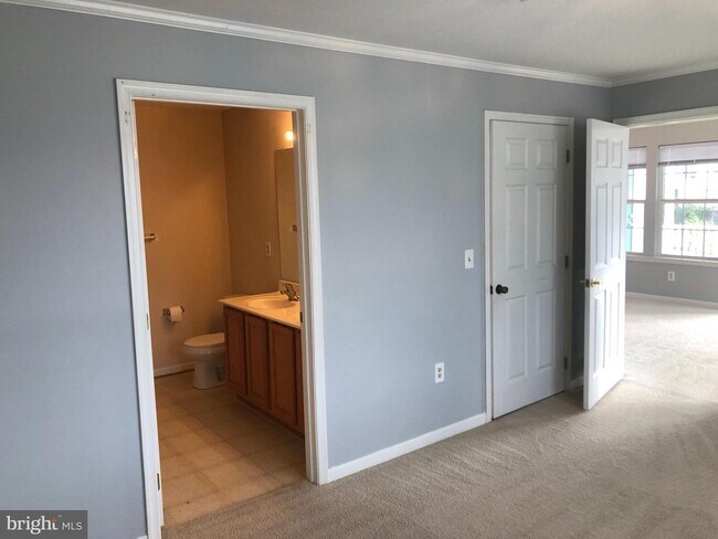 Foto del edificio - 45521 Westmeath Way