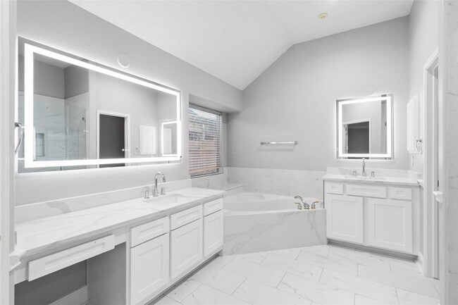 Foto del edificio - 17526 Golden Glade Ln