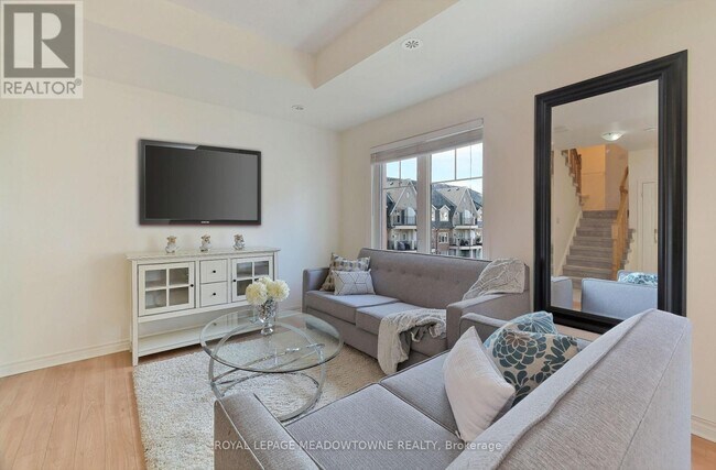 Building Photo - 2420 Baronwood Dr