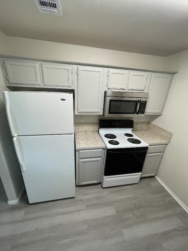 Building Photo - 2513 Chuparosa Ct