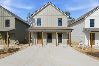 Building Photo - 99 Carroll Cir