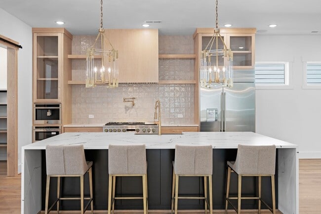 Foto del edificio - Stunning contemporary home in East Durham