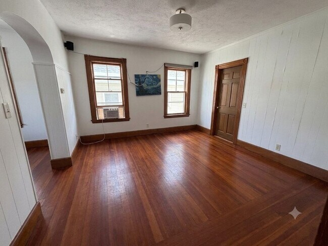 Foto del edificio - 58 Willow Ave